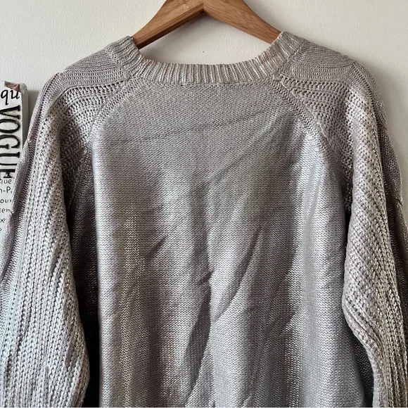 Simply Vera Vera Wang Metallic Silver Women's Cable Knit Pullover Tan Sweater L - Picture 8 of 10